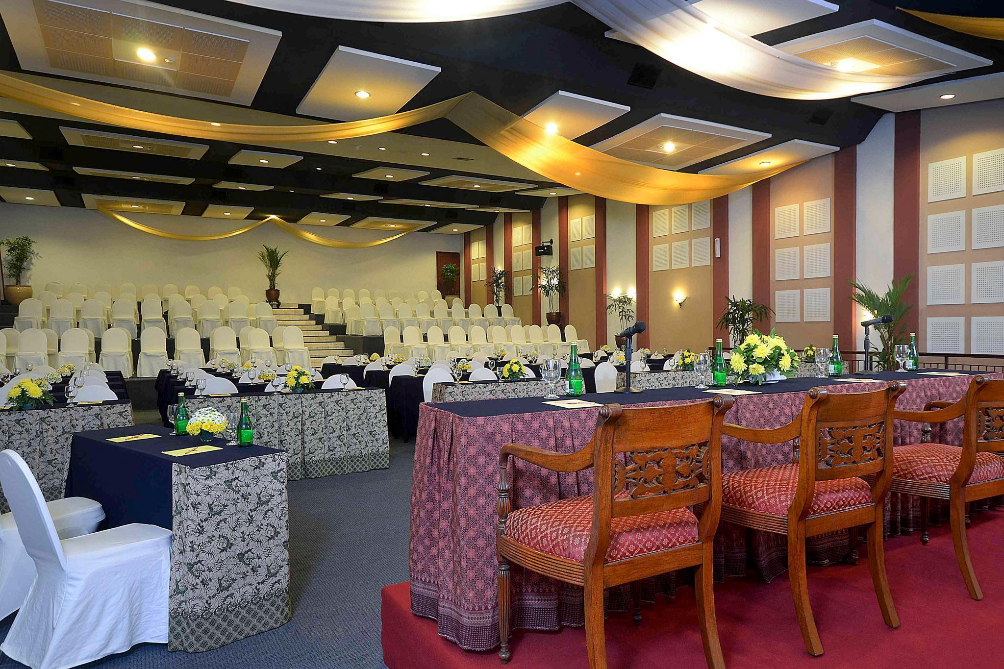 Jayakarta Hotel Джакарта Екстериор снимка