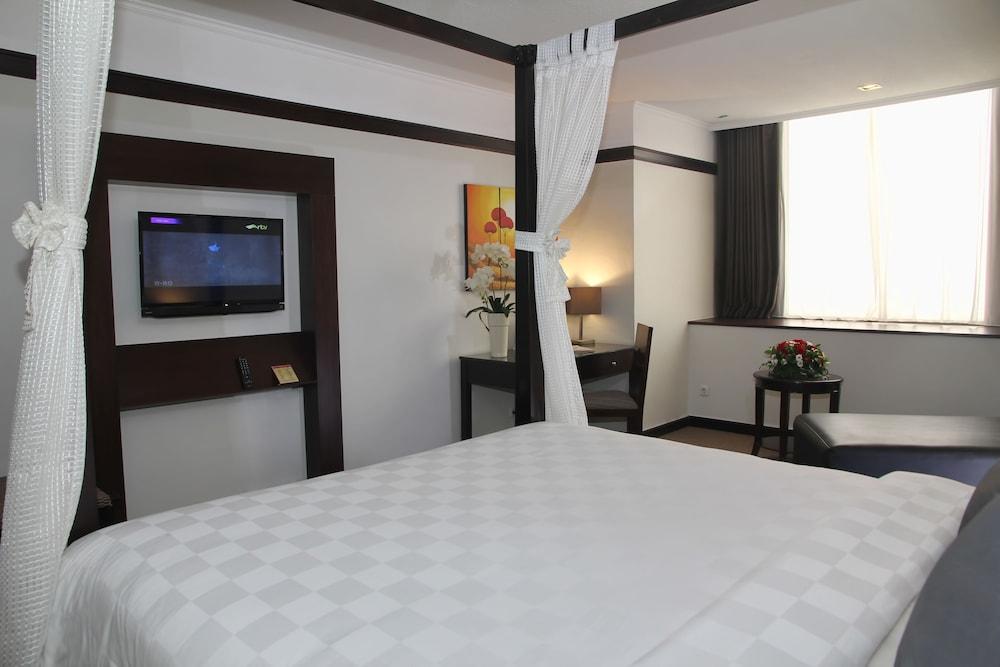 Jayakarta Hotel Джакарта Екстериор снимка