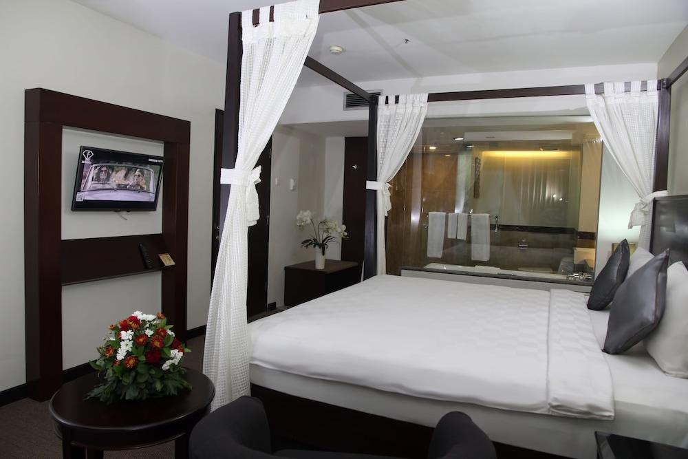 Jayakarta Hotel Джакарта Екстериор снимка
