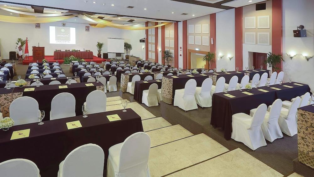 Jayakarta Hotel Джакарта Екстериор снимка