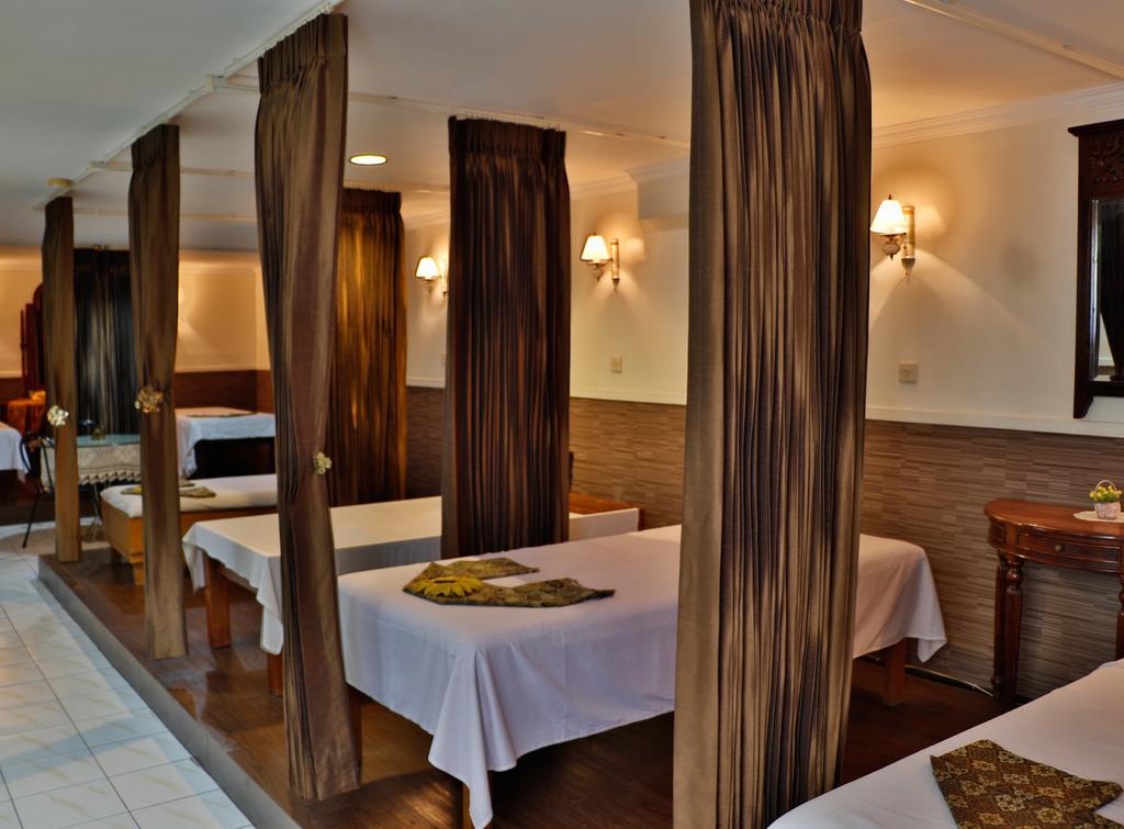 Jayakarta Hotel Джакарта Екстериор снимка