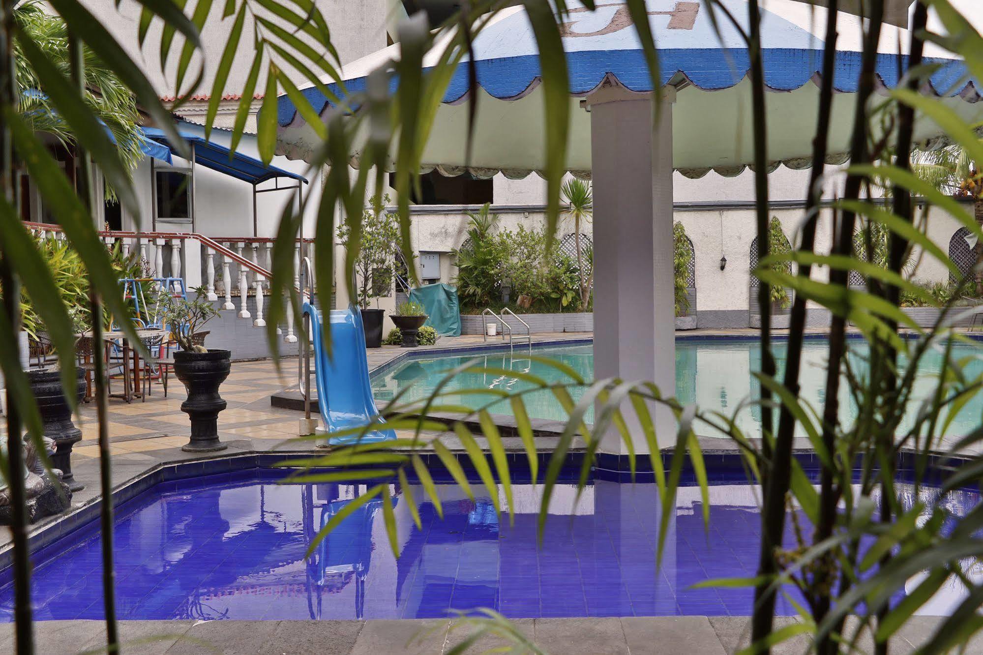 Jayakarta Hotel Джакарта Екстериор снимка